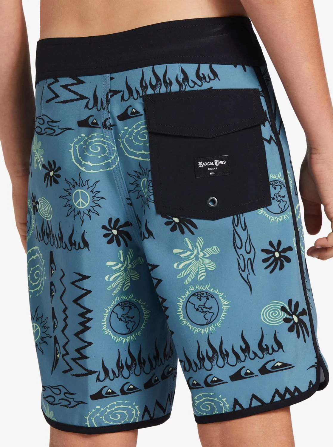 Boys 8-16 Surfsilk Radical Scallop 16 Boardshorts - Aegean Blue