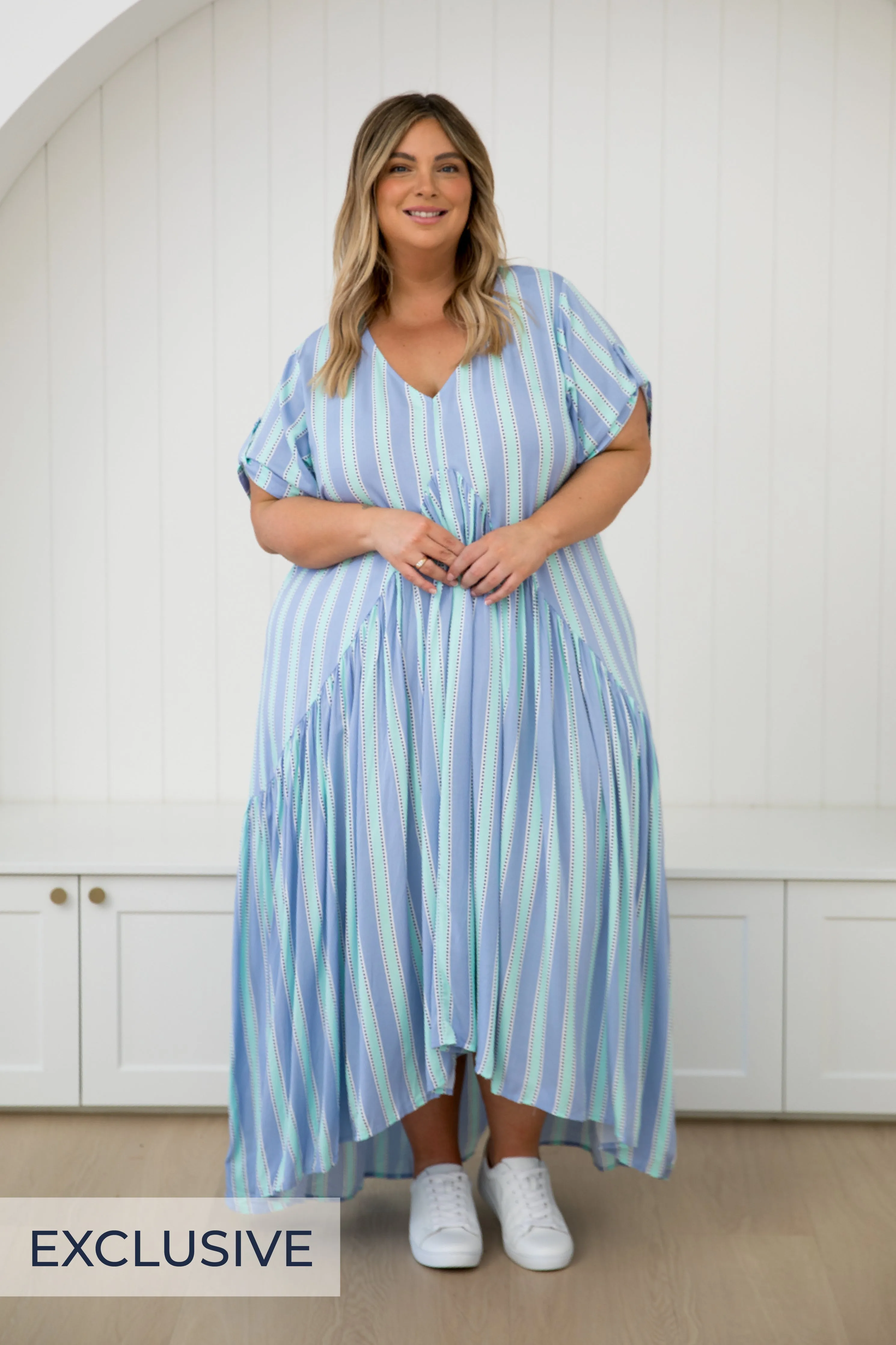 Peak Maxi Dress in Blue Eternity