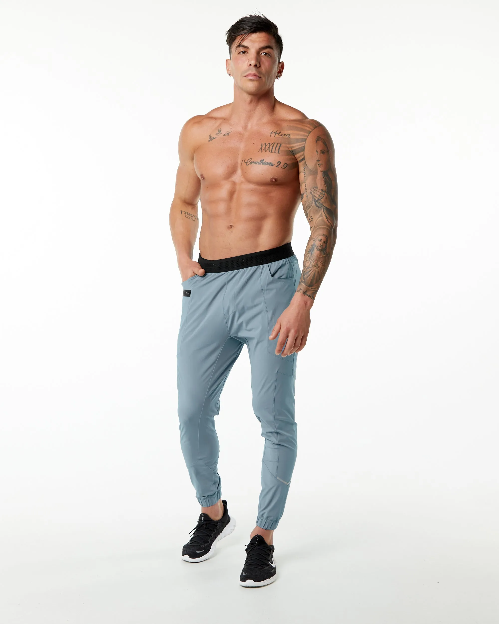 Studio Pant - Fog Blue