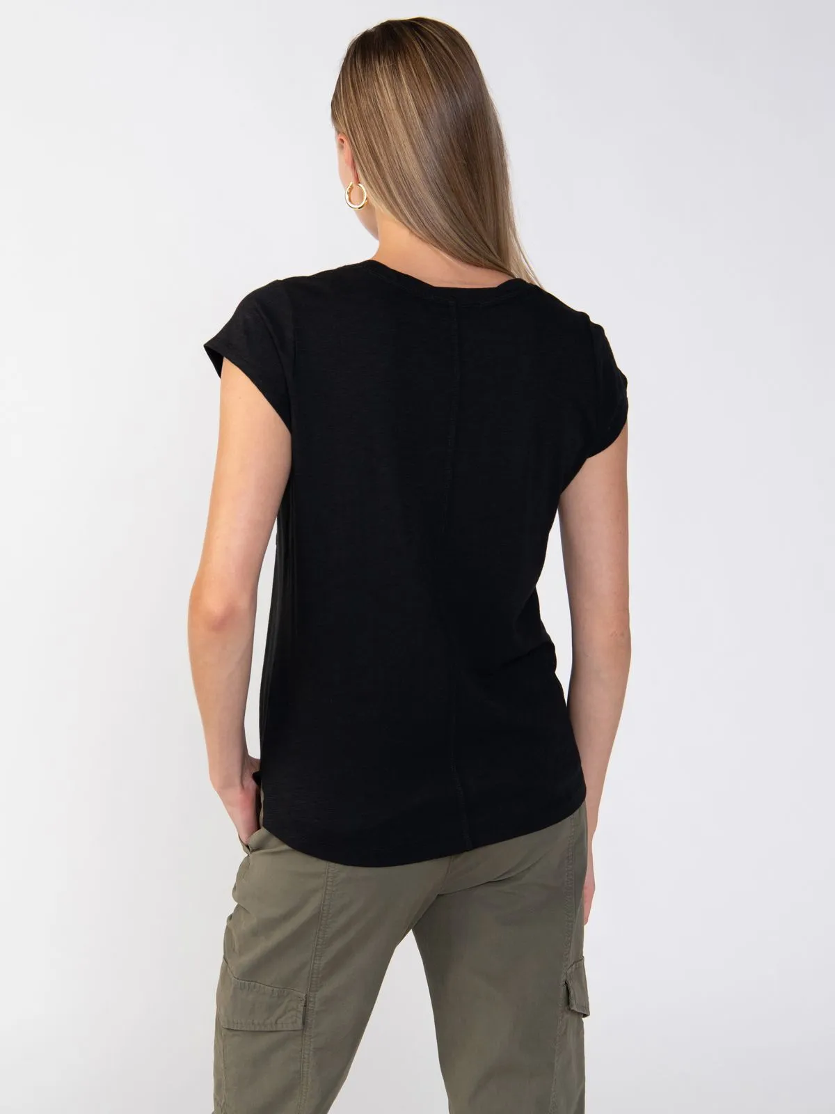 Traveler Twist Tee Black