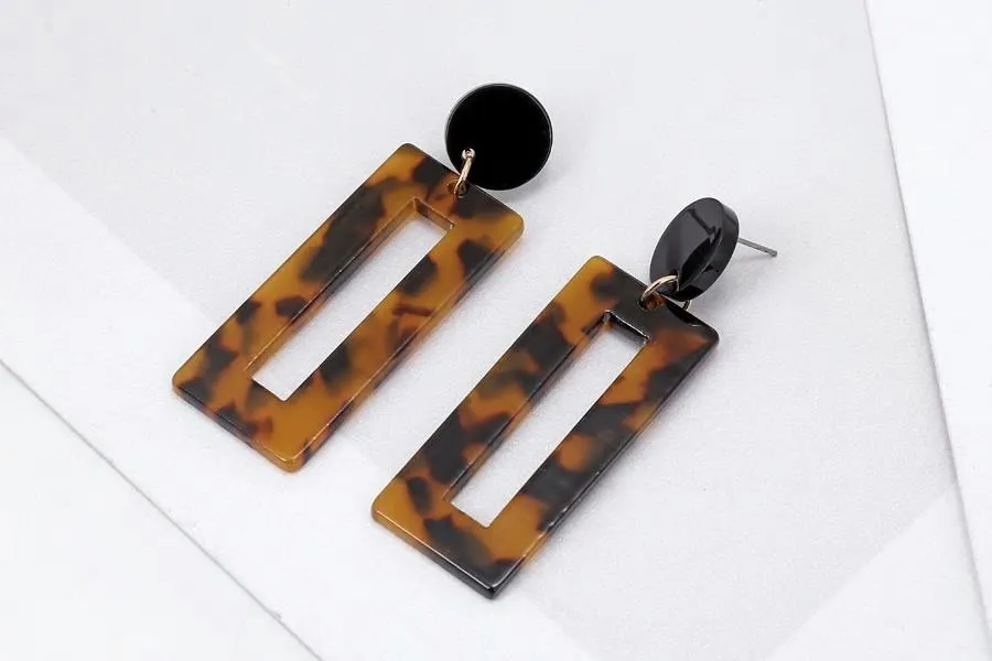 Trendy Acrylic Rectangle Geometric Drop Earrings - 2 Colors